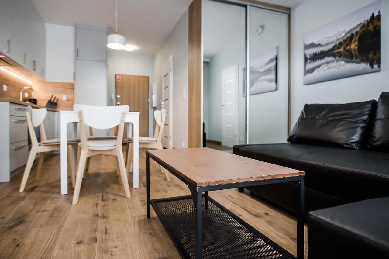 Shipyard Gdansk Apartment - Free Private Parking