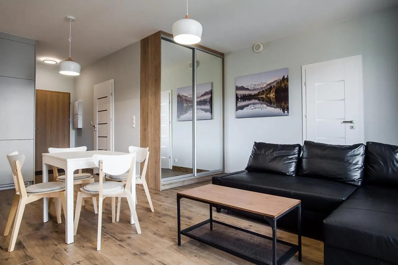 Shipyard Gdansk Apartment - Free Private Parking 0*,  Polen